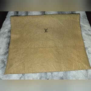 Authentic Louis Vuitton Vintage Tan Dust/travel Bag‎ 14Wx10.5H